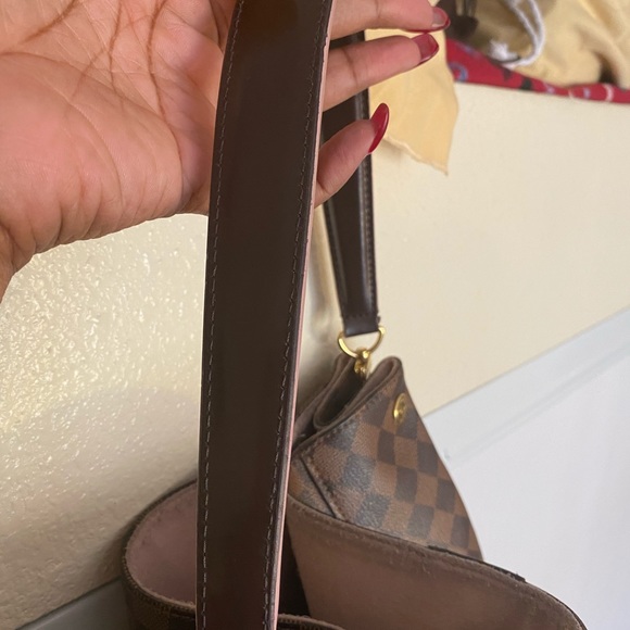 Lv Caissa 🛑Sold🛑 - Picture 13 of 15